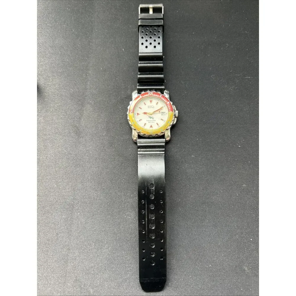 ESQ Movado Submersible Men’s Swiss Quartz Dive Watch